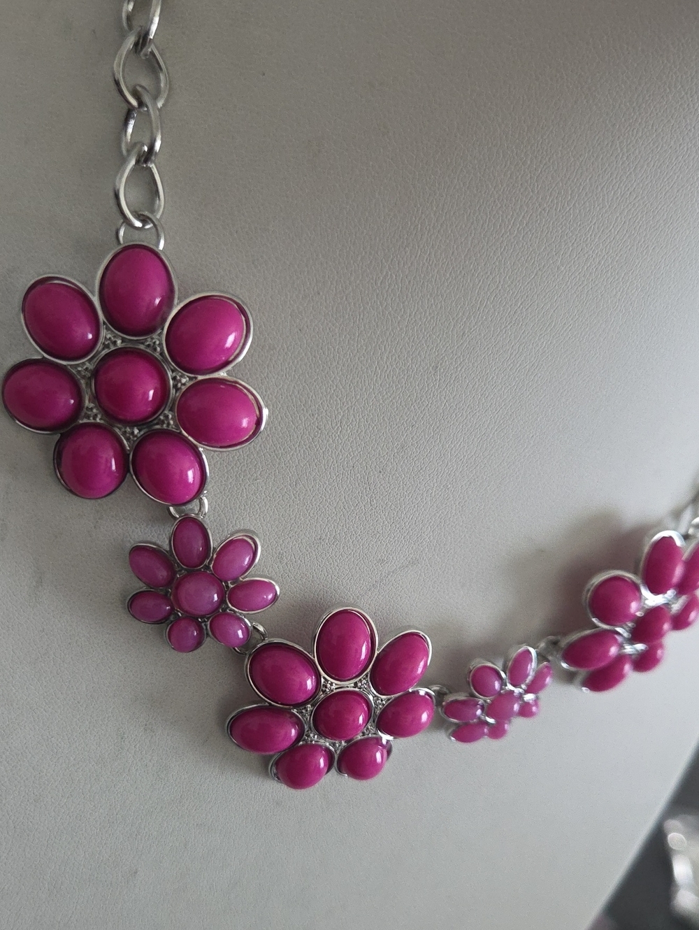 Paparazzi Flamboyantly Flowering Pink Necklace NWT - Picture 2 of 4